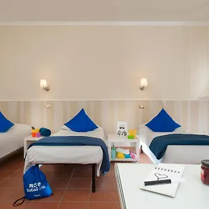 Hostel Budget Des Arts