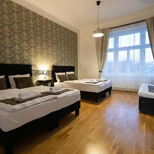 hotellátogatás